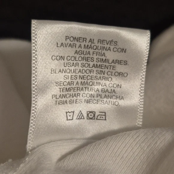 🦜 White Cami Tank Top V-Neck Adjustable Spaghetti Straps - Picture 6 of 9